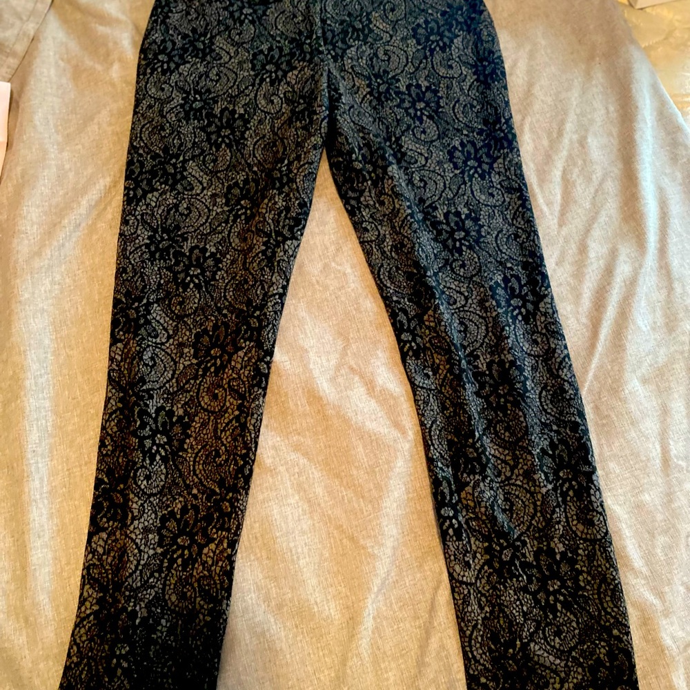 Vince Camuto Black dress pants with grey pattern